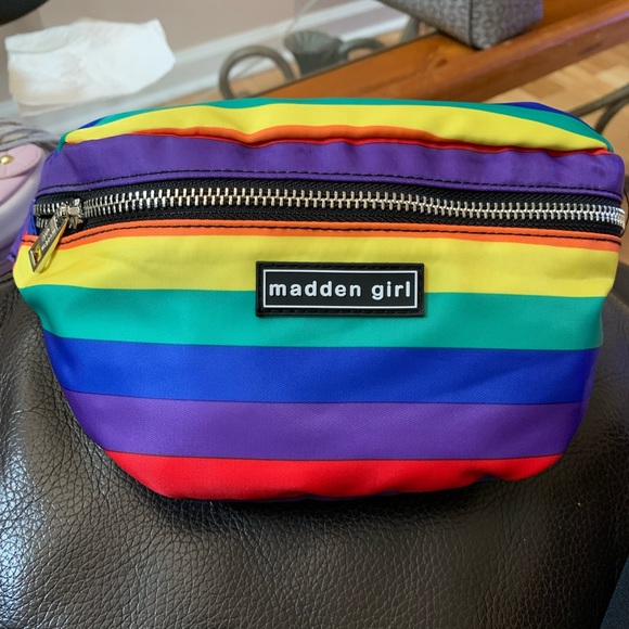 Madden Girl Handbags - Madden Girl Fanny Pack